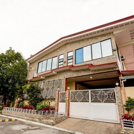 Paranaque City La Belladoza Near Airport酒店 外观 照片