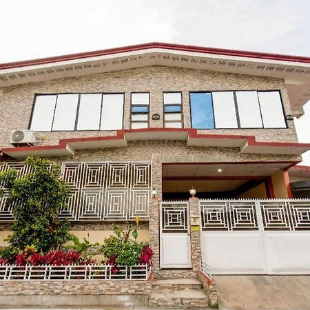 Paranaque City La Belladoza Near Airport酒店 外观 照片