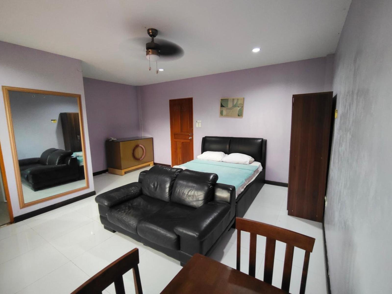 Paranaque City La Belladoza Near Airport酒店 外观 照片